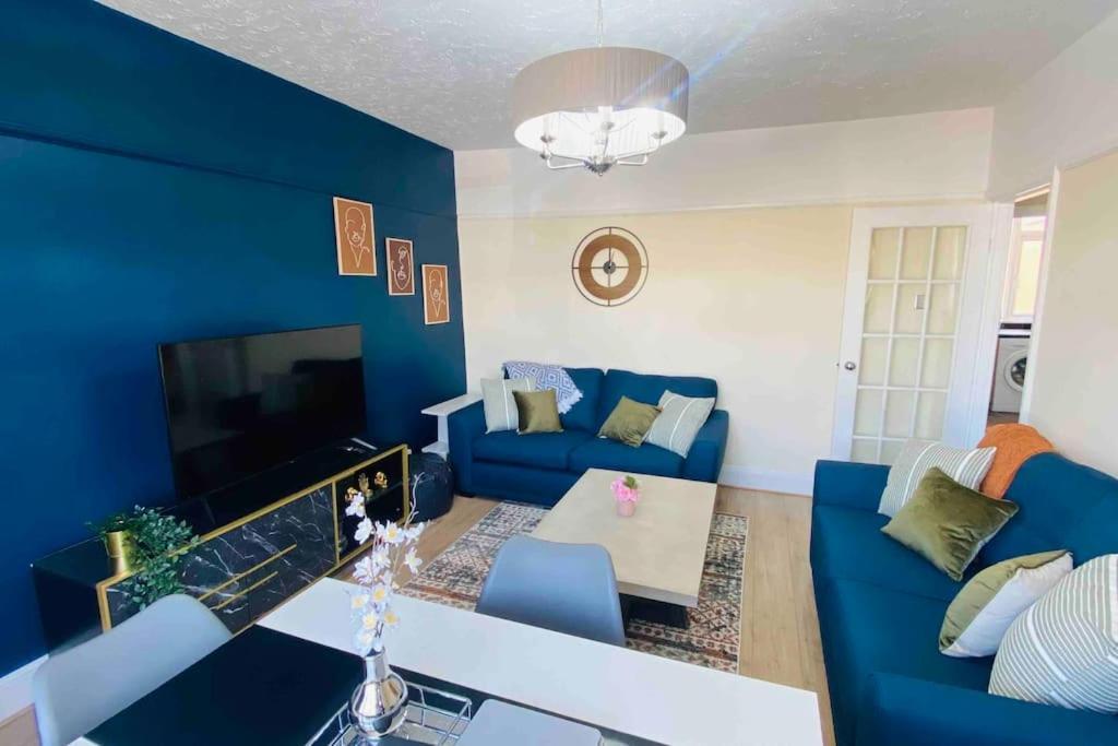 Family Marine Apartment With Sea View Dawlish Bagian luar foto