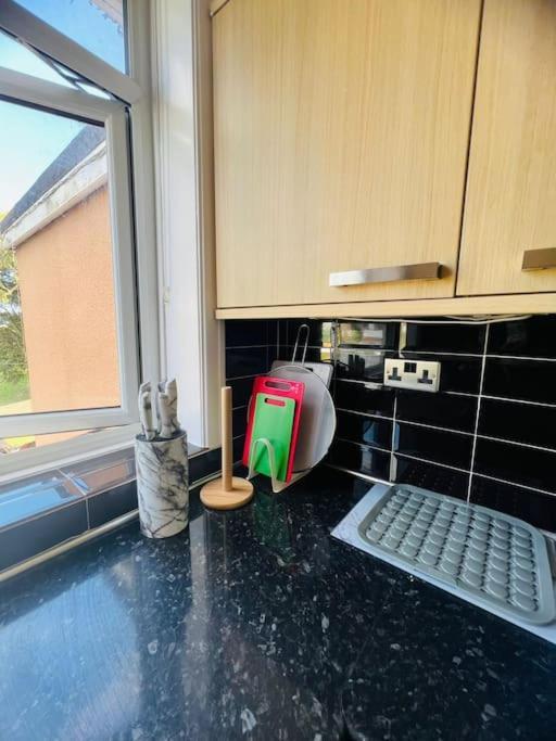 Family Marine Apartment With Sea View Dawlish Bagian luar foto
