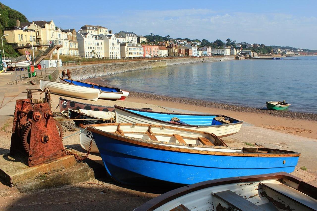 Family Marine Apartment With Sea View Dawlish Bagian luar foto